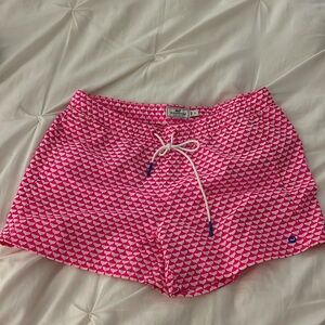 Vineyard vines performance women’s shorts, pink, size small
